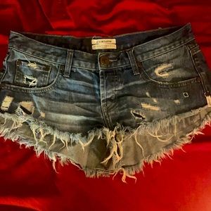 One teaspoon Jean shorts they are too big for me now